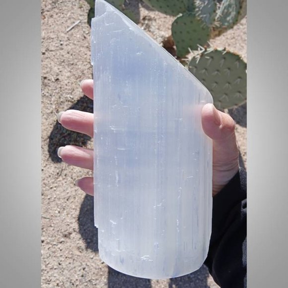 SELENITE slanted lamp Crown CHAKRA : Purification 01 - Picture 3 of 13